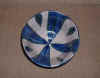bowl blue white flower.jpg (15053 bytes)