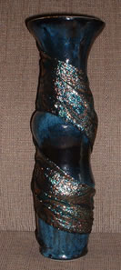vase 14 in blue draped.jpg (12720 bytes)